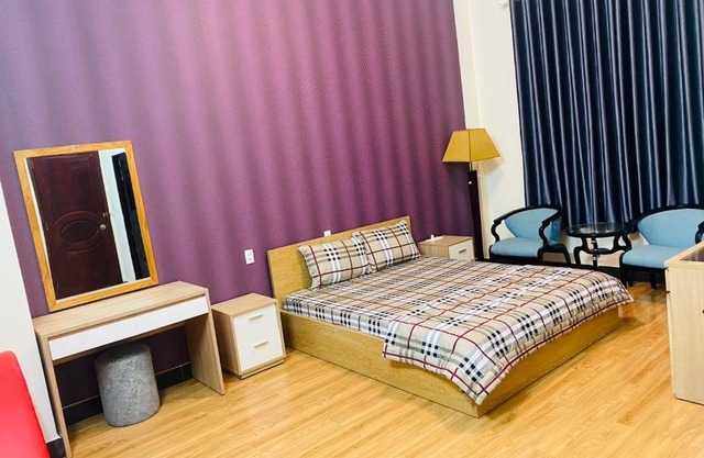 Phú Gia Hotel NB