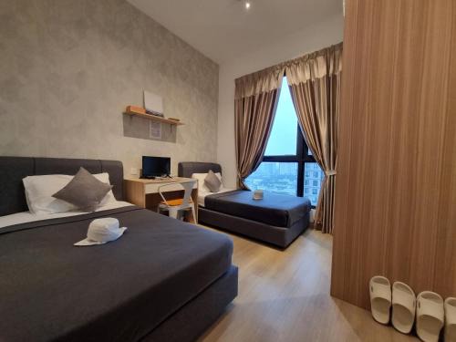 PH2121,2,3 - Paradise Home Staycation Contactless Self Check-In Private Rooms in 3 Bedrooms Apartment