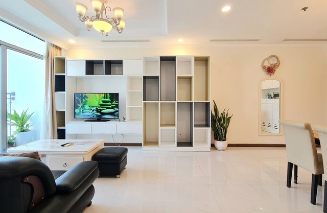 [PHAN DANG Apartment] - Vinhomes Central Park - The Landmark 3BR
