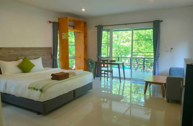 Phangan Akuna