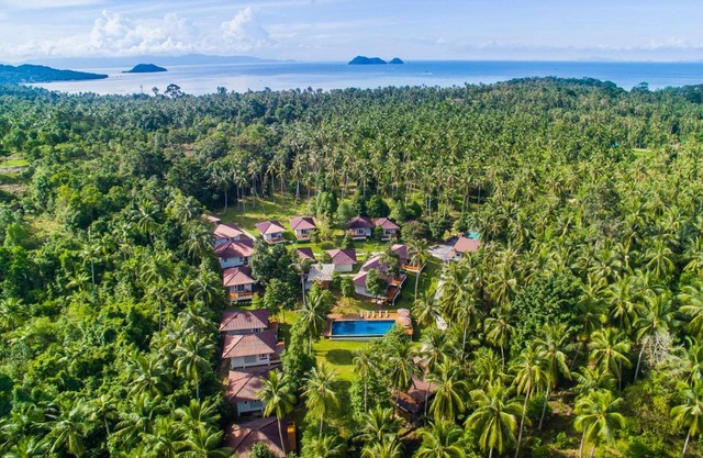 Phangan Akuna