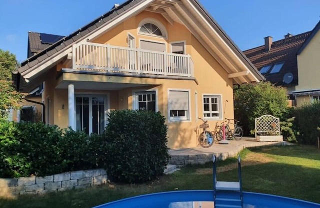 Phantastisches Haus mit Pool Direkt in München