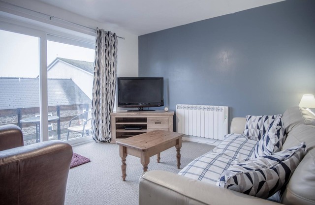 Pharmacy Court - 2 Bedroom Apartment - Saundersfoot