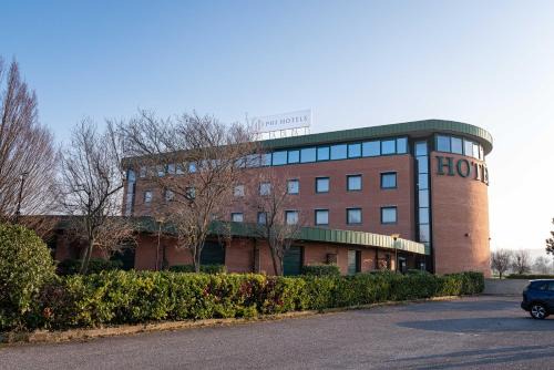 Phi Hotel Emilia
