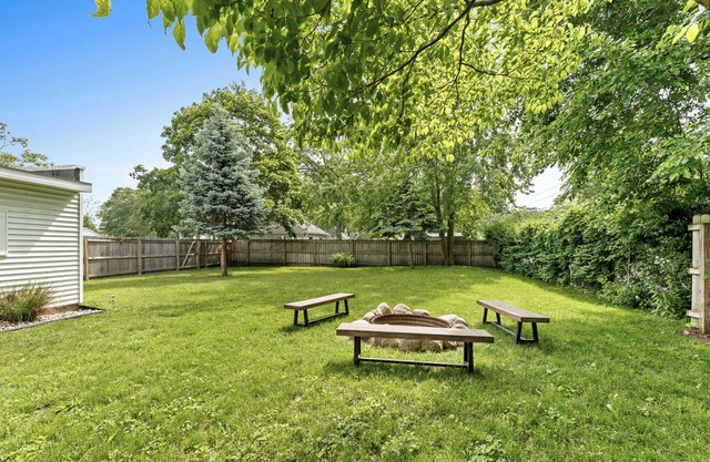 Philo- WOW look at that Yard! Fall is for exploring, This your Stay Book it now