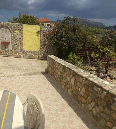 Philoxenia Holiday Home