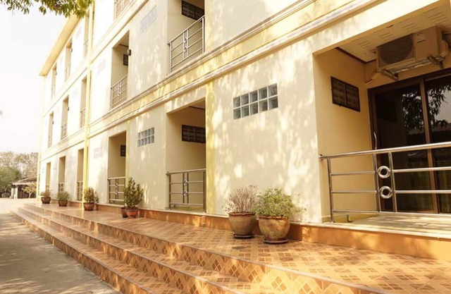 Phimaibury Apartment
