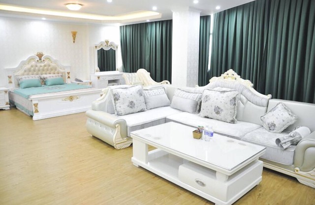 Phoenix Hotel