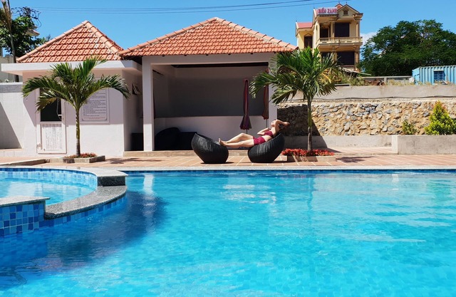 Phu Cuong Beach Hotel