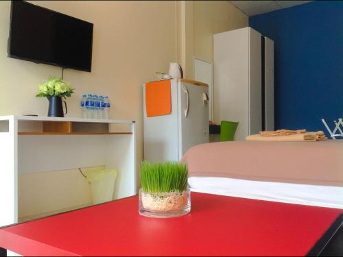 Phuket Town Budget House - Aircon Room #1