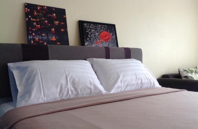 Phuket Town Budget Lodge AirconRoom1+Washer