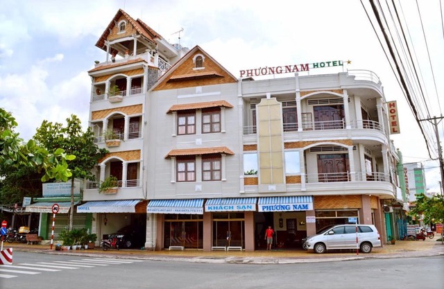Phuong Nam Hotel 