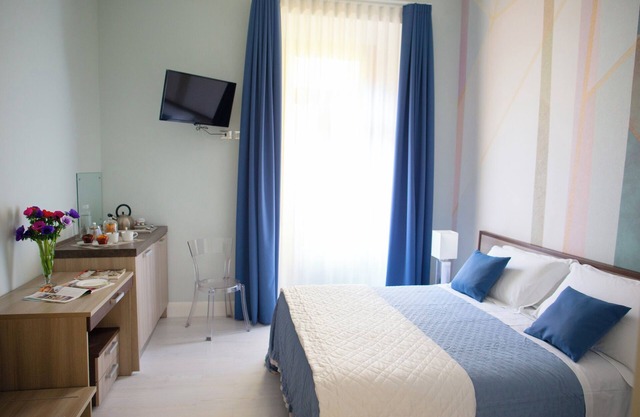 Pia Domus, in the historic center of Rome, close to the Spanish Steps and the Colosseum