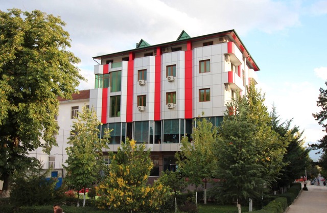 Piazza Hotel