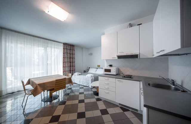 Piazzi House