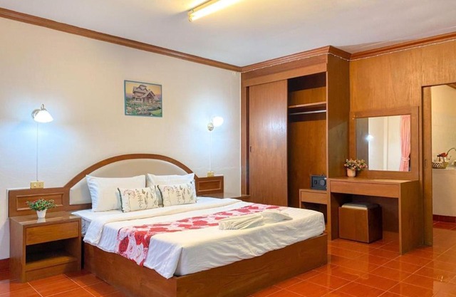 Pichnaree Guest House