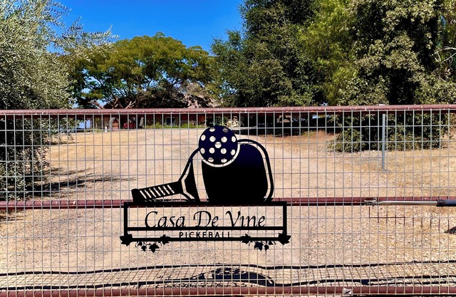 Pickleball @ Casa De-Vine in Paso Robles Wine Country, 10 Acres, Vineyard Views