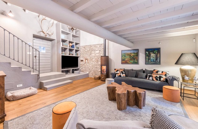 Picturesque Riviera Farmhouse