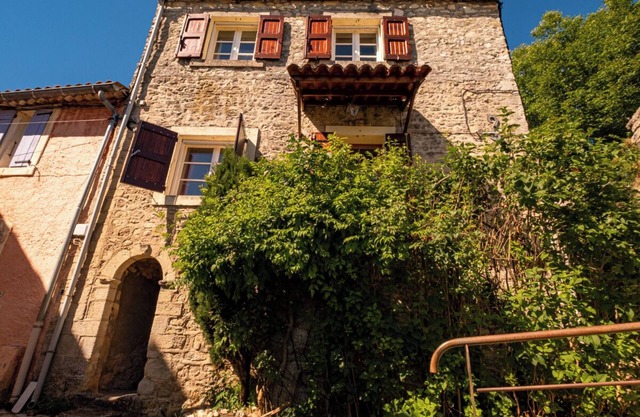 Picturesque village house - 308 CER