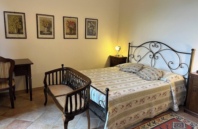 Piece of Lake Trasimeno Paradise: Lush Hillside Private Villa & Pool
