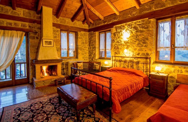 Pigi Tarlampa Hotel