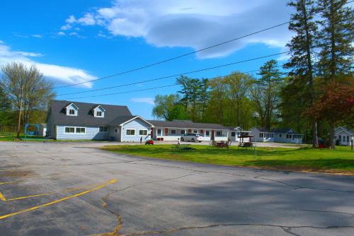 Pilgrim Inn & Cottages