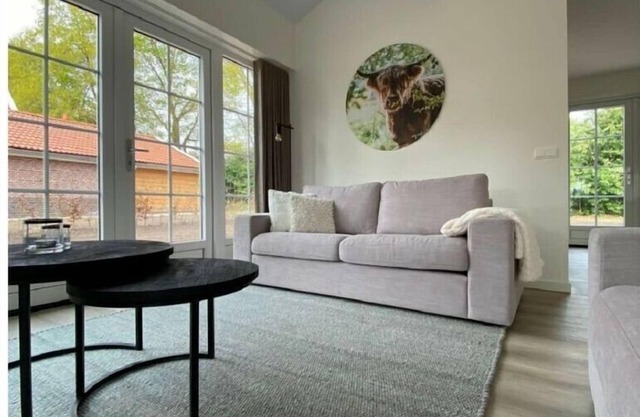 Pimpelmees Modern retreat