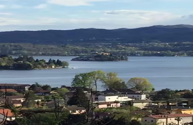 Pina House with wonderful lake view