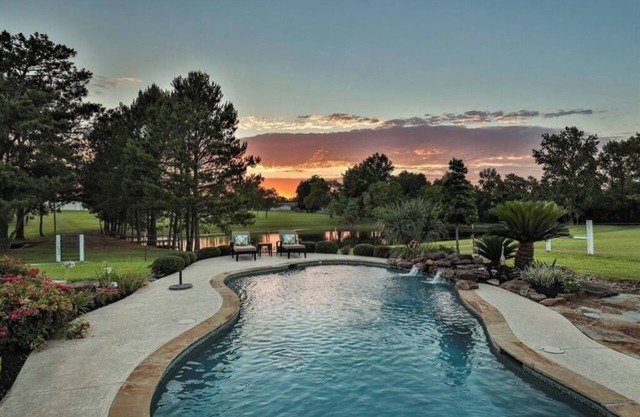 Pine Country Retreat!