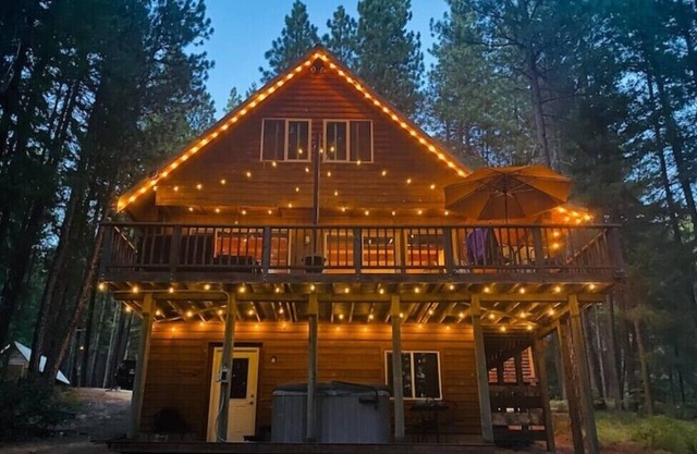Pine Top Cabin in Leavenworth, WA /Lake Wenatchee