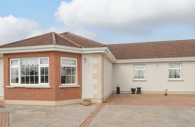 PINE VIEW, pet friendly in Ballinamuck, County Longford