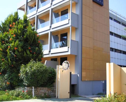 Pines Hotel