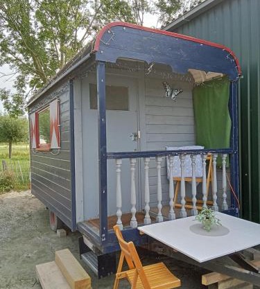 Pipowagen boerderij de schans