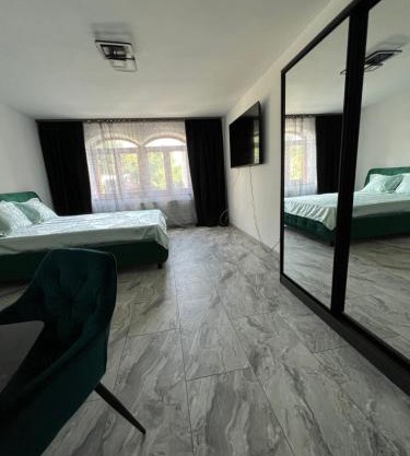 Piramidei Aparthotel