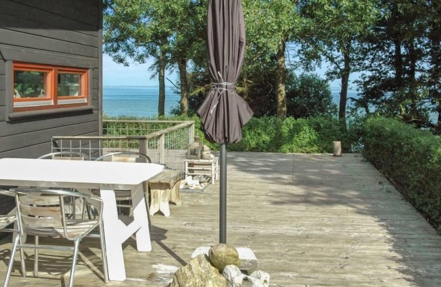 "Pirjo" - 50m from the sea by Interhome
