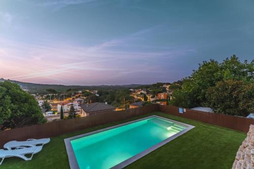 Piscina & BBQ Cerca Costa Brava