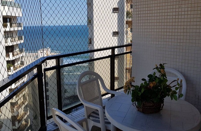Pitangueiras Beach Apartment 3 Bedrooms