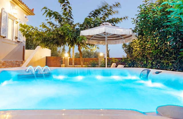 Pithea Luxury Living