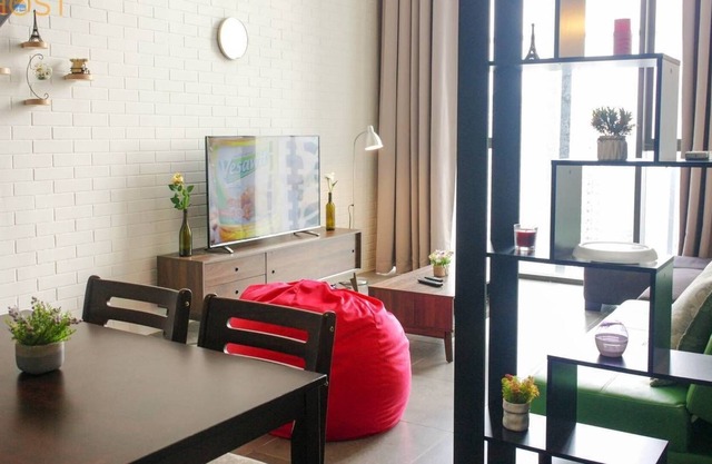 PJ #21 Cozy Duplex close with IKEA & MRT station