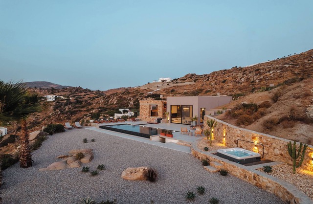 Plaka hills - Brand NEW Villa with LUXURIOUS & INSPIRING EXPERIENCE!