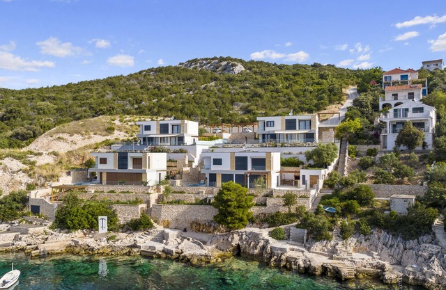 Plava Voda Luxury Villa A