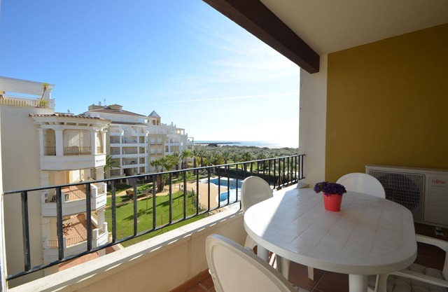 PLAYA GRANDE 194 - Two Bedroom Apartment, Sleeps 5