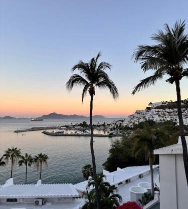 PlayaSol Las Hadas Great view