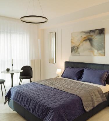 Plaza Luxury & Cozy Apartment