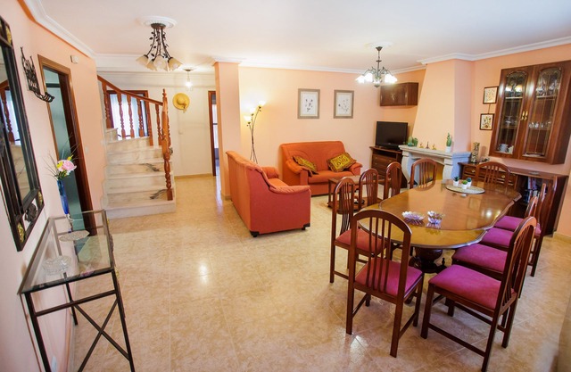 Pleasant family house in the Arribes del Duero natural park, for 6/12 people