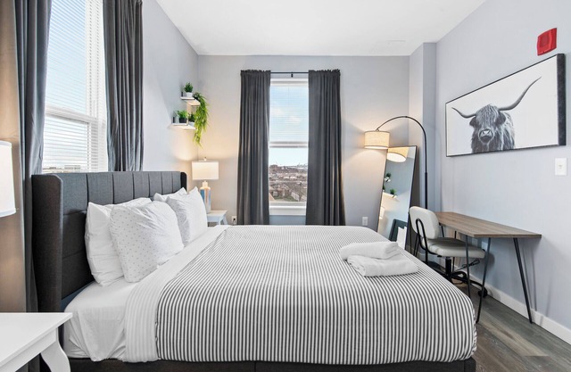 Pleasant 1BR Near Encore Boston 1396