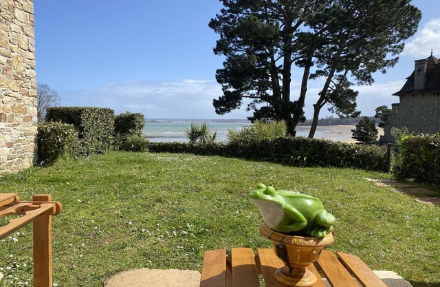 Pleasant apartment with sea view in a quiet residence in Saint Cast le Guildo