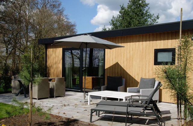 Pleasant holiday home in Dalerveen with garden