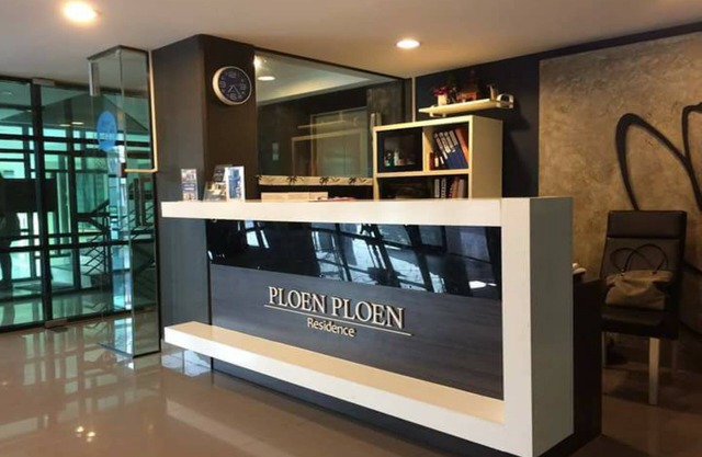 Ploen Ploen Residence