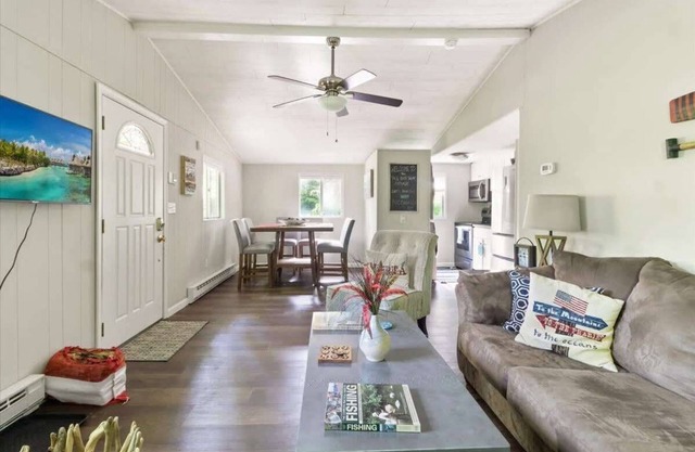Pocono Cottage | Fireplace | Pet-Friendly | W/D